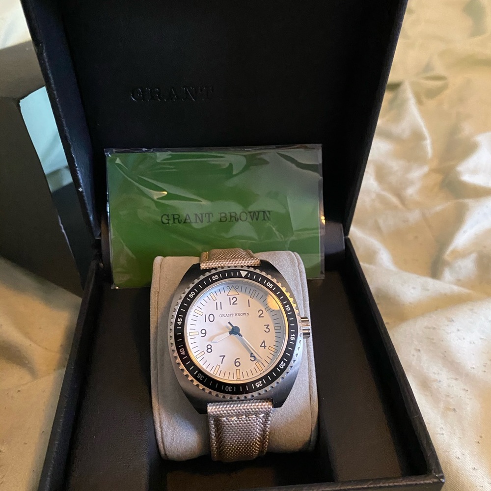 Man watch - Picture 4 of 4